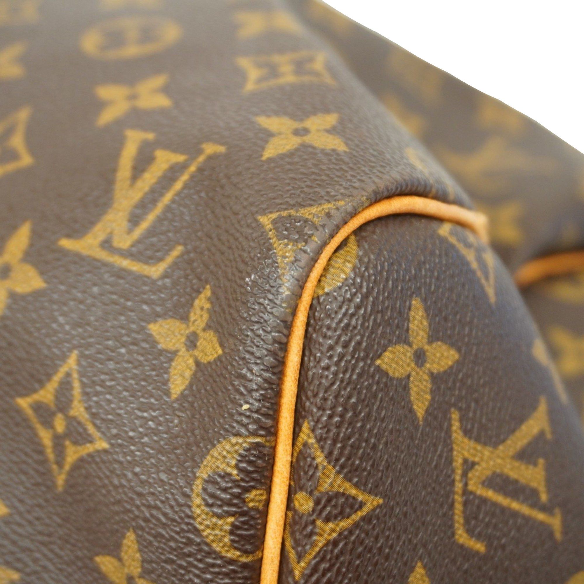 Louis Vuitton Louis Vuitton Keepall Bandoulière 55 Monogram Canvas Bag Size ONE SIZE - 9 Thumbnail