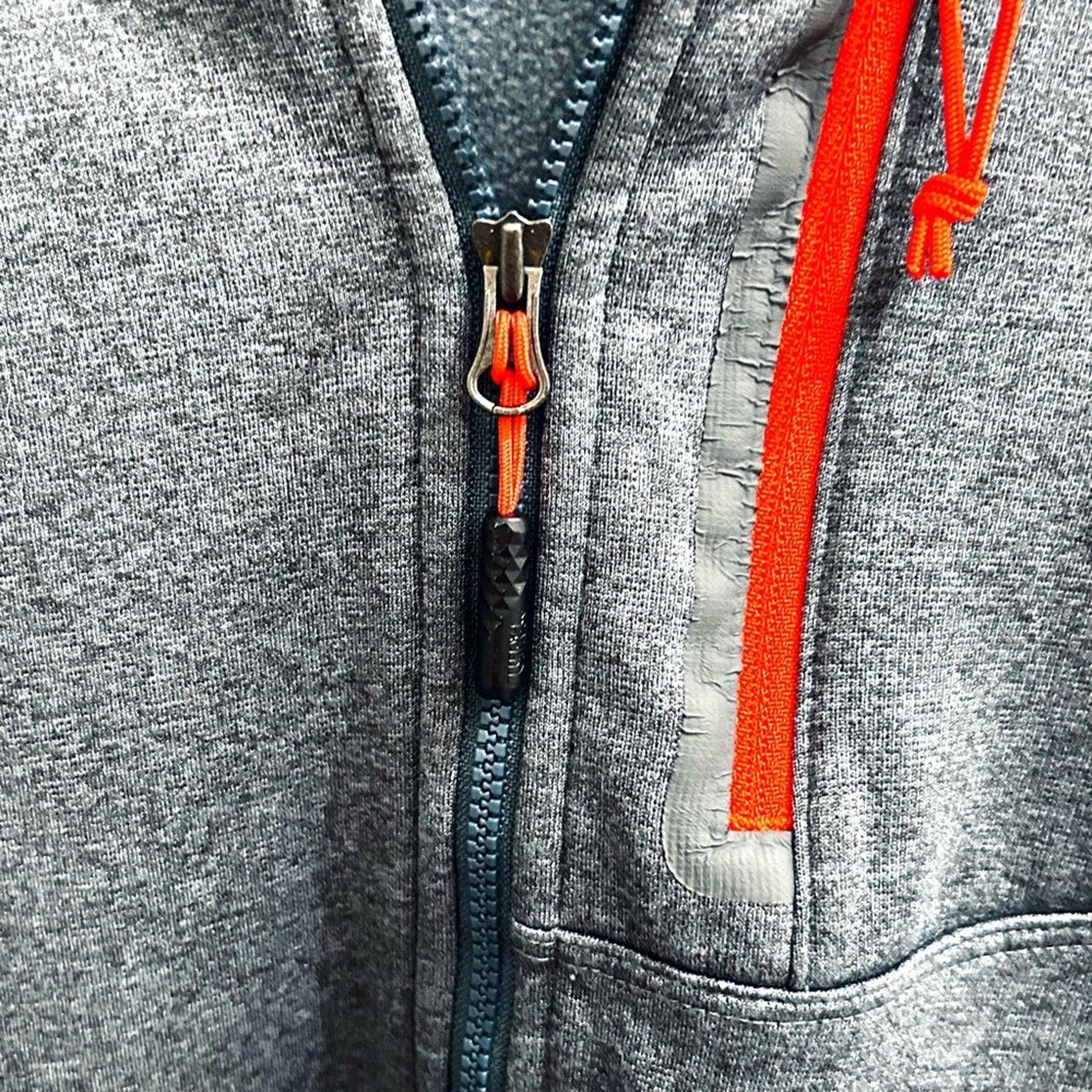 The North Face The north face half zip men’s pullover gray/orange size L Size US L / EU 52-54 / 3 - 5 Thumbnail