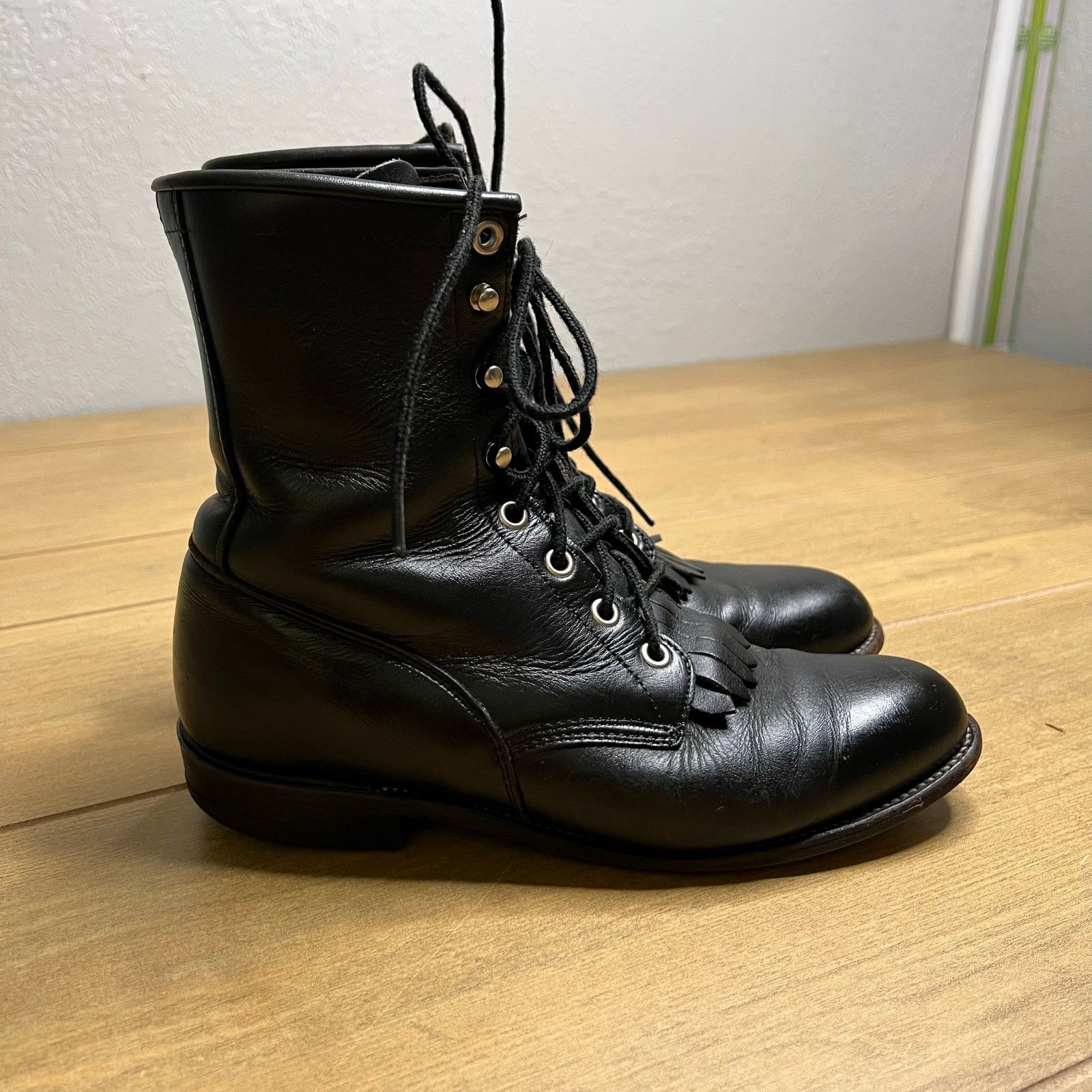 Justin Boots Justin Women’s Kiltie Packer Boots Black Leather 7 B USA Size US 7 / IT 37 - 1 Thumbnail