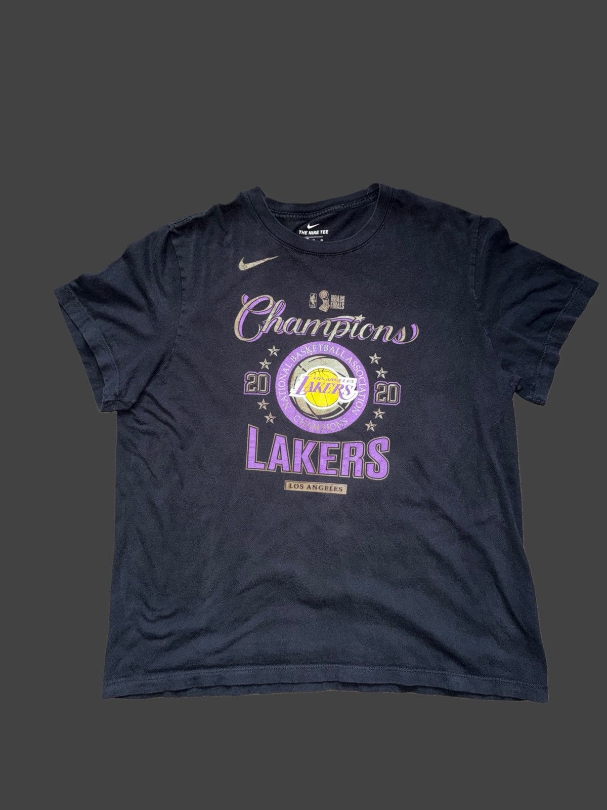 Nike Lakers 2020 Championship Locker Room Tee. Size US XL / EU 56 / 4 - 1 Thumbnail