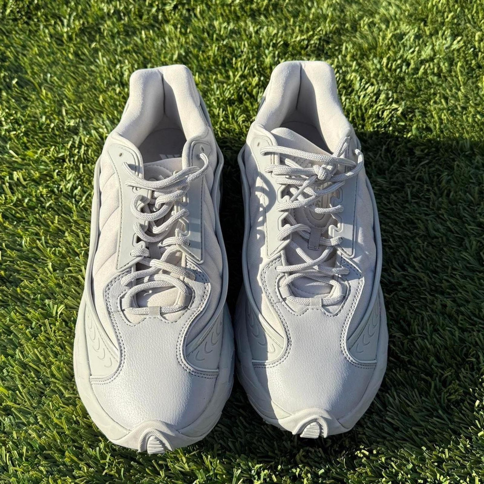 Adidas Adidas Oznova Grey Sneakers Men's Size 12 Size US 12 / EU 45 - 2 Thumbnail