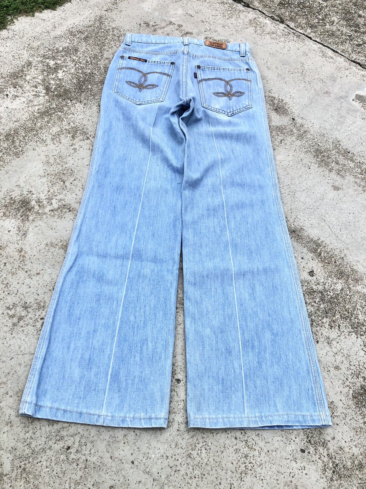 Levi's × Vintage FLARED 80s VINTAGE LEVIS Size US 26 / EU 42 - 8 Thumbnail