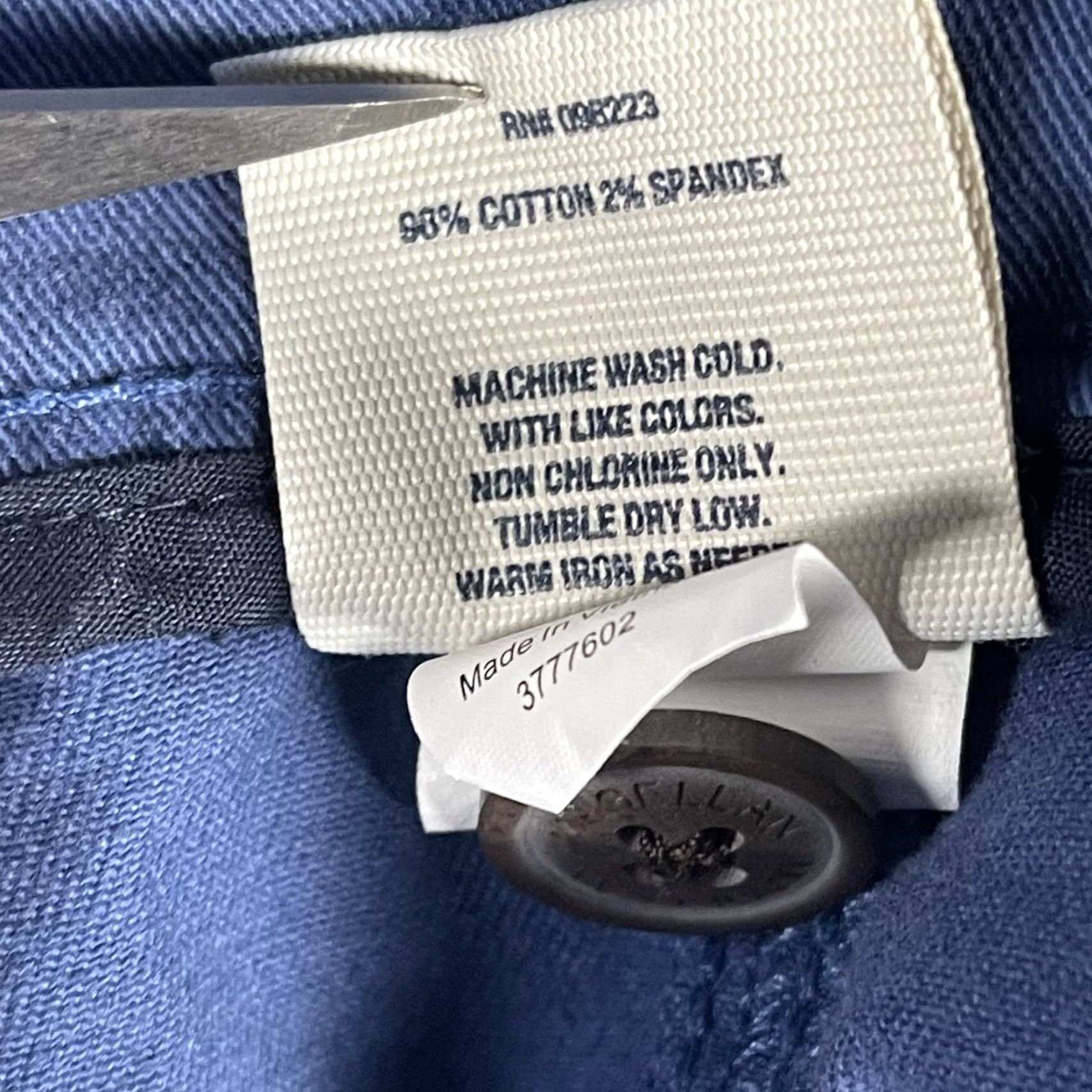 Vintage Magellan Outdoors Shorts Womens 14 Blue Casual Cotton Blend Utility Pockets Summer Social Outdoor Activewear Adults Womens Size 36" / US 14 / IT 50 - 4 Thumbnail