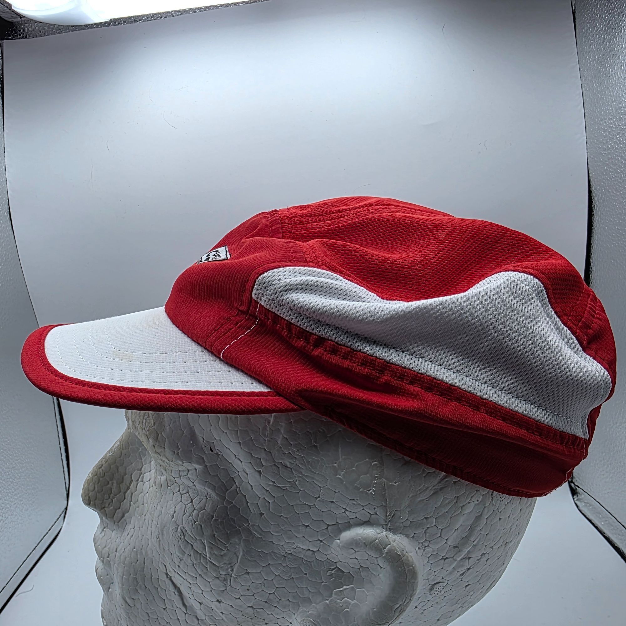 Other Currens Adults Red White Athletic Hat Casual Outdoors Runnin Size ONE SIZE - 2 Thumbnail