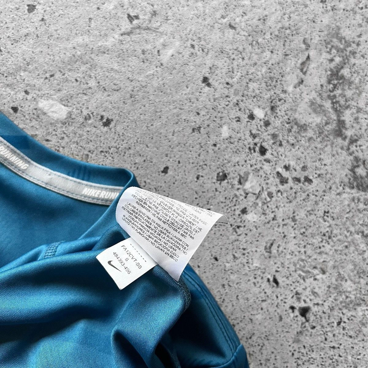 Nike Nike Running Dri-FIT Womens Blue Sport Long Sleeve Shirt Size S / US 4 / IT 40 - 7 Thumbnail