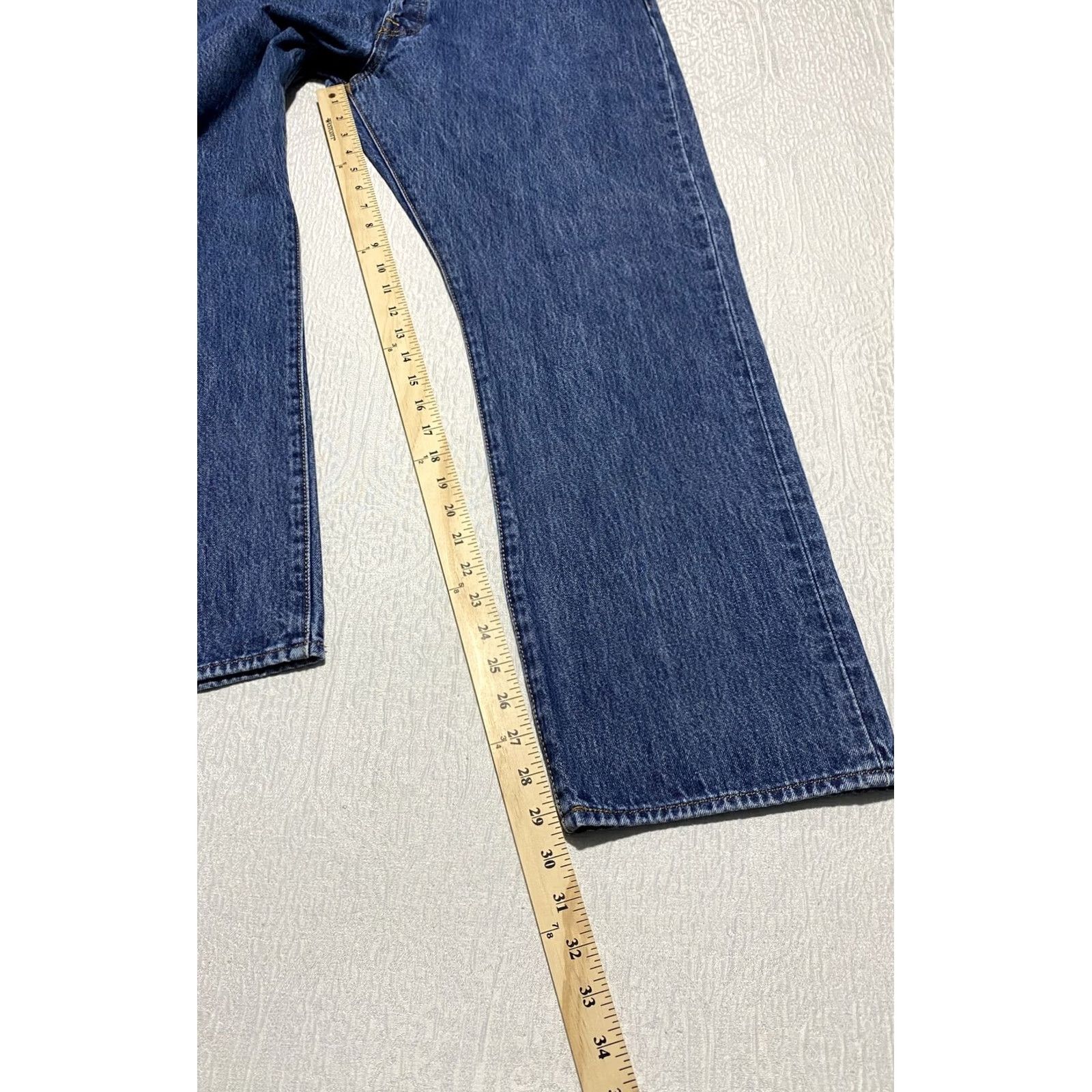 Levi's Levi's 501 Jeans Mens 40x30 Blue Denim Straight Leg Button Fly Classic Size US 40 / EU 56 - 6 Thumbnail