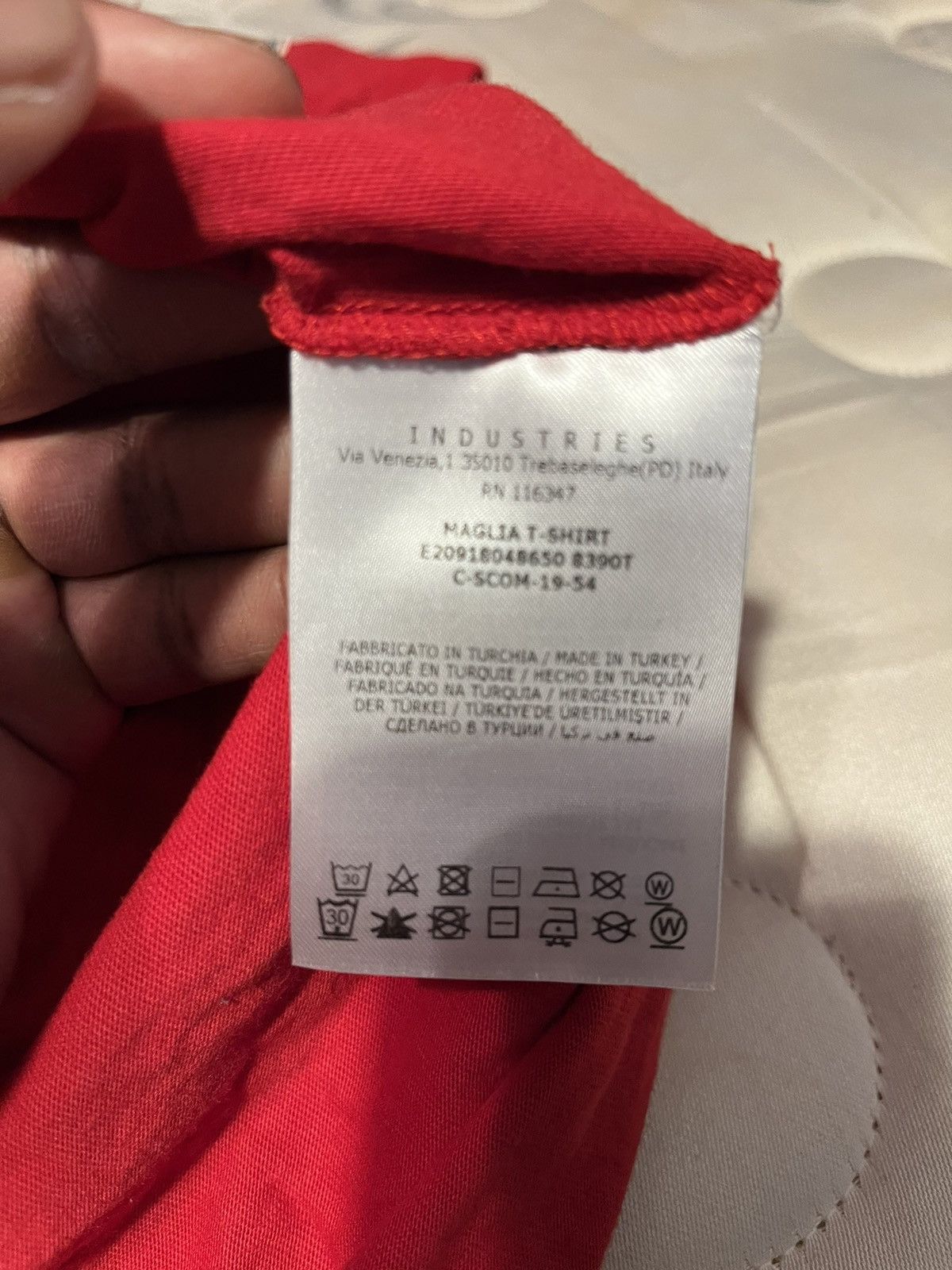 Moncler Moncler tshirt Size US S / EU 44-46 / 1 - 4 Thumbnail