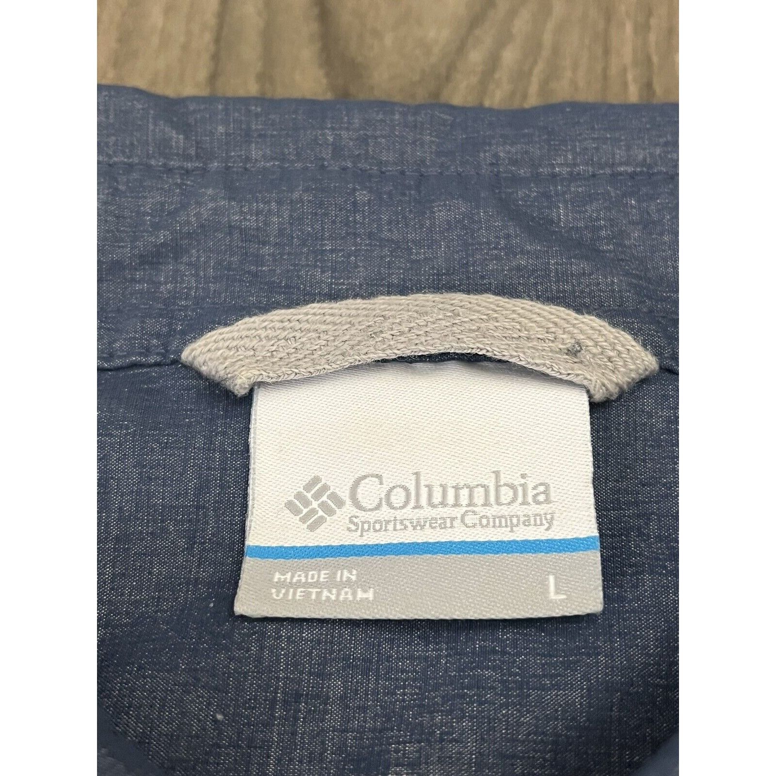 Columbia COLUMBIA Shirt Men's Large Blue Omni-Wick Stretch Sports Cam Size US L / EU 52-54 / 3 - 5 Thumbnail