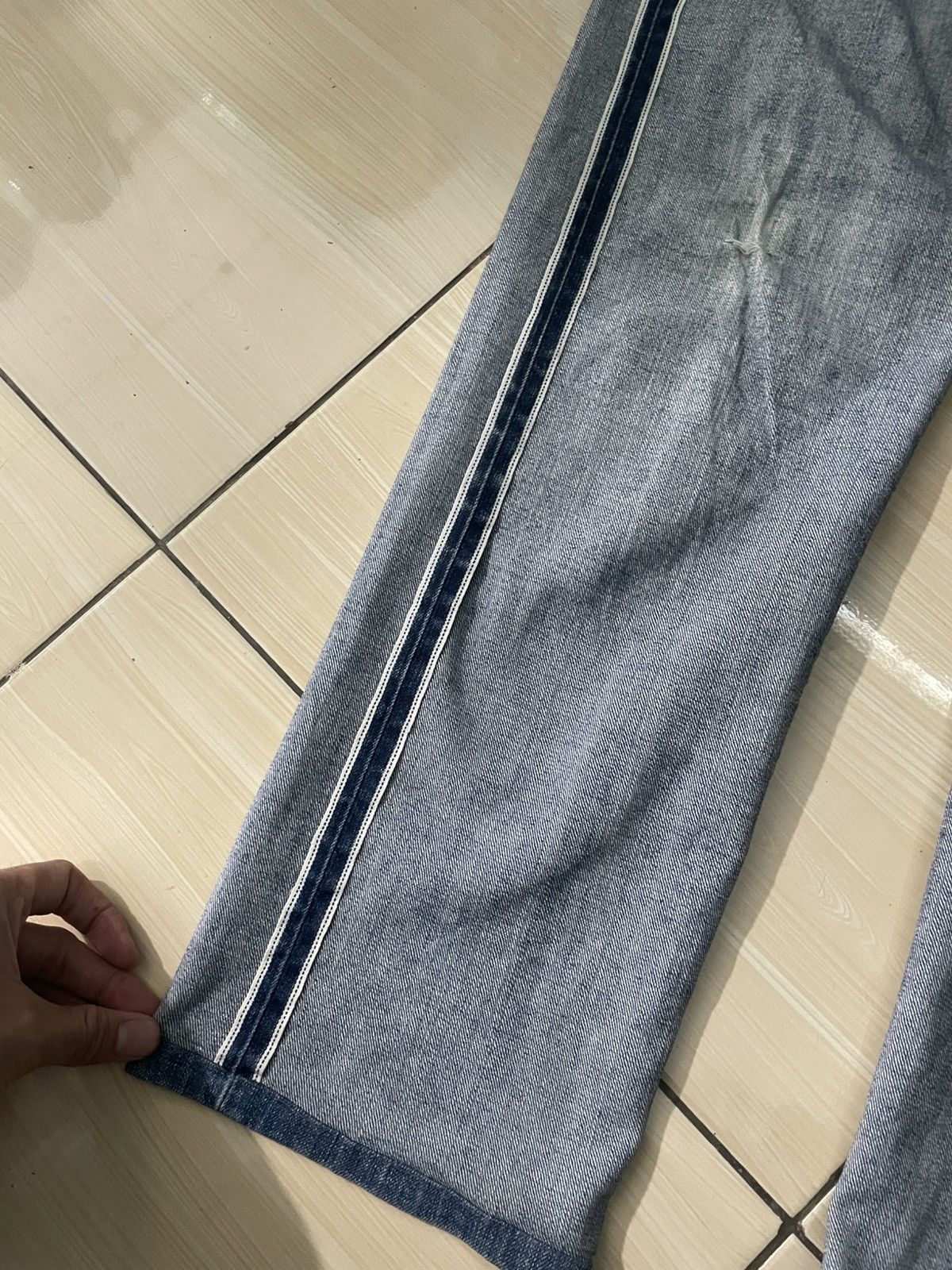 Levi's Vintage Clothing Levis selvedge Made in japan distressed Size US 33 - 13 Thumbnail