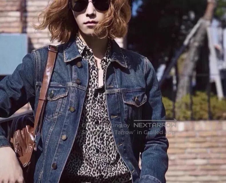 Saint Laurent Paris Saint Laurent Paris Original Snowflake Leopard Print Shirt Size XS / US 0-2 / IT 36-38 - 6 Thumbnail