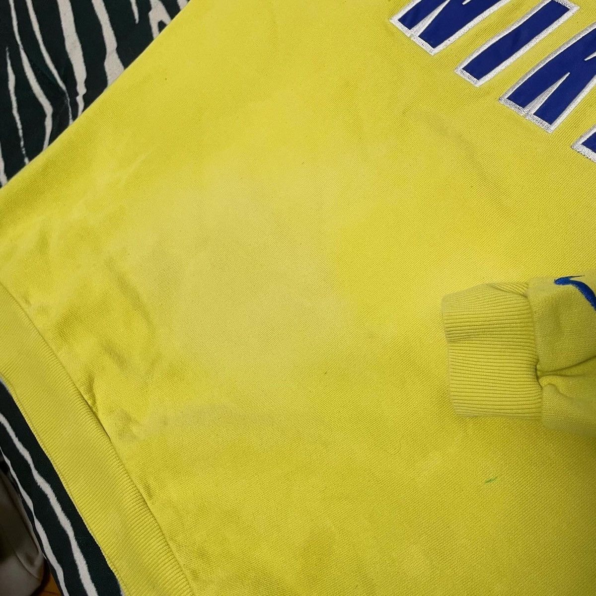Nike × Vintage 90s Nike Vintage Big Logo Oversize Sweatshirt Size US M / EU 48-50 / 2 - 5 Thumbnail