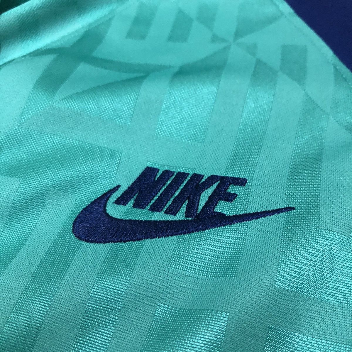 Nike Barcelona 19/20 third away shirt #10 Messi Size US S / EU 44-46 / 1 - 5 Thumbnail
