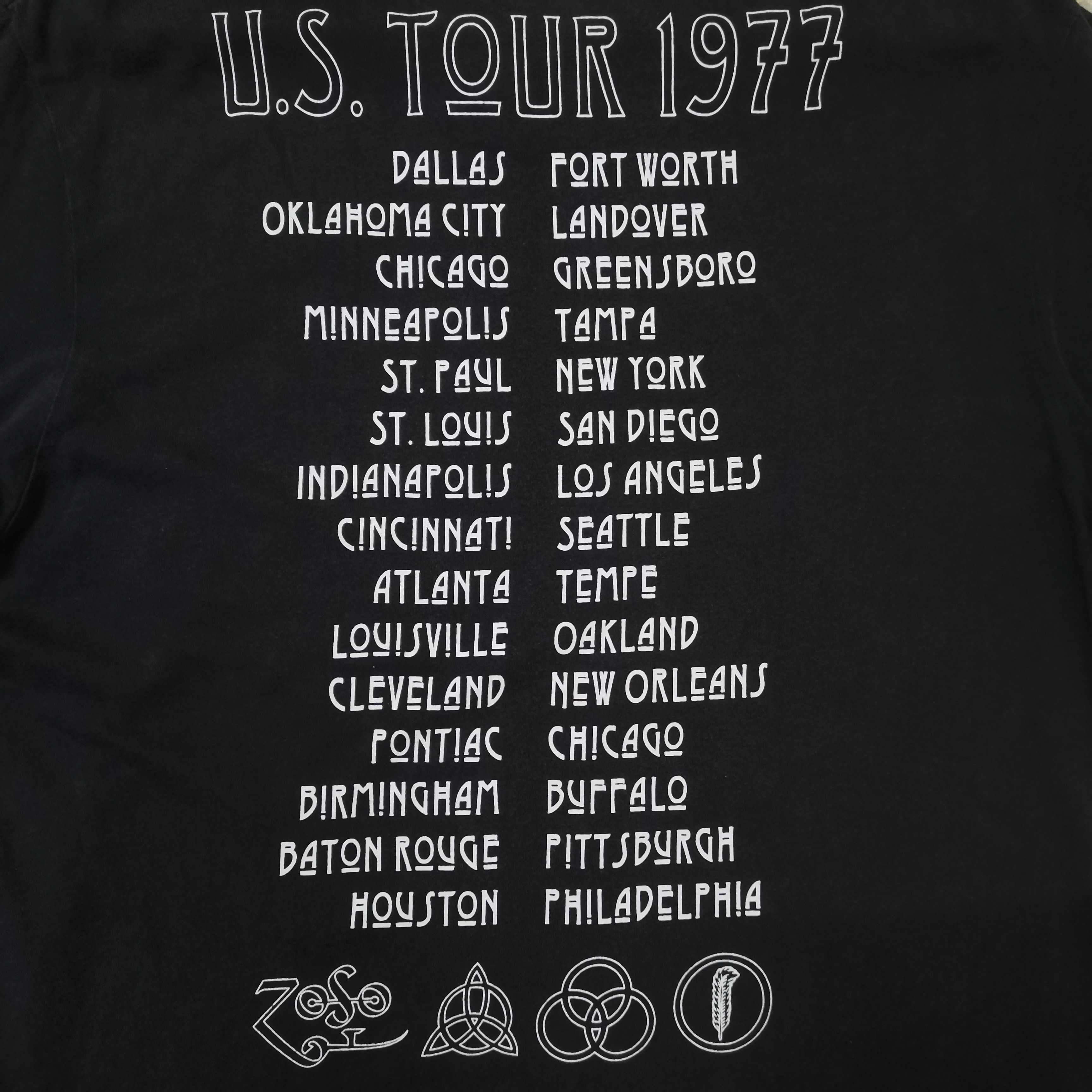 Led Zeppelin Quick Sale🔥 Vintage Y2k LED ZEPPELIN Tour Tee USA 1977 Size US L / EU 52-54 / 3 - 5 Thumbnail