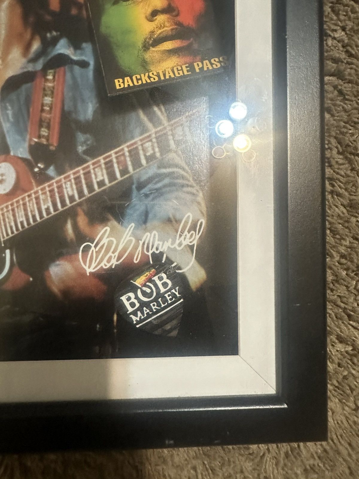 Bob Marley Vintage Bob Marley concert framed photo 2007 Size ONE SIZE - 3 Thumbnail
