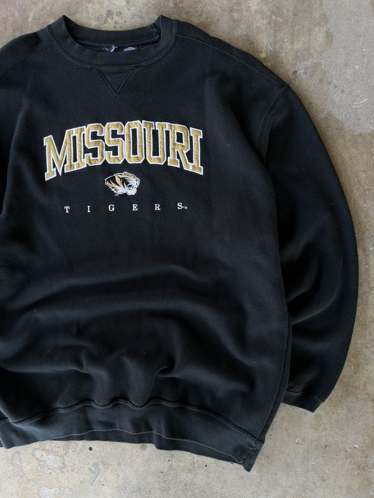 Vintage Vintage University of Mizzou Missouri Sweatshirt Crewneck Size US XL / EU 56 / 4 - 1 Thumbnail