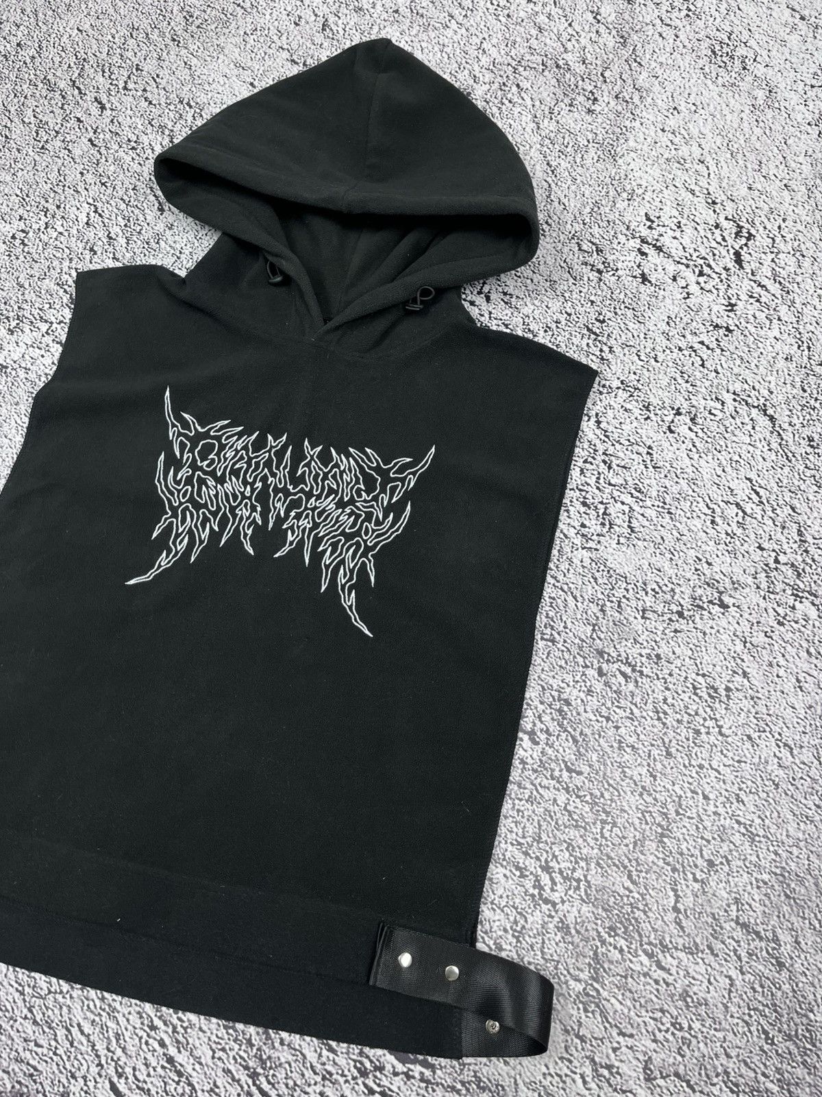 Japanese Brand Vintage Gothic Fleece Opium Hooded Vest Rock Rave Unisex Size US M / EU 48-50 / 2 - 3 Thumbnail