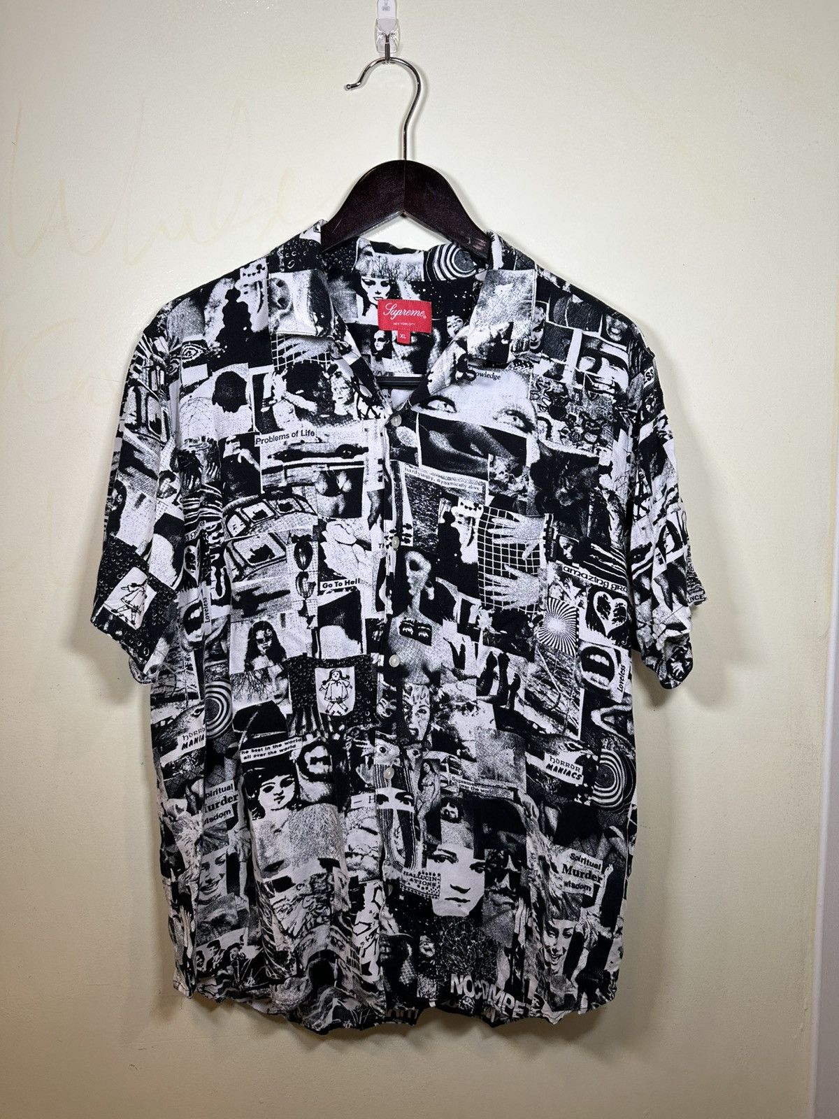 Supreme Supreme Blow Back kiss rayon shirt | Grailed