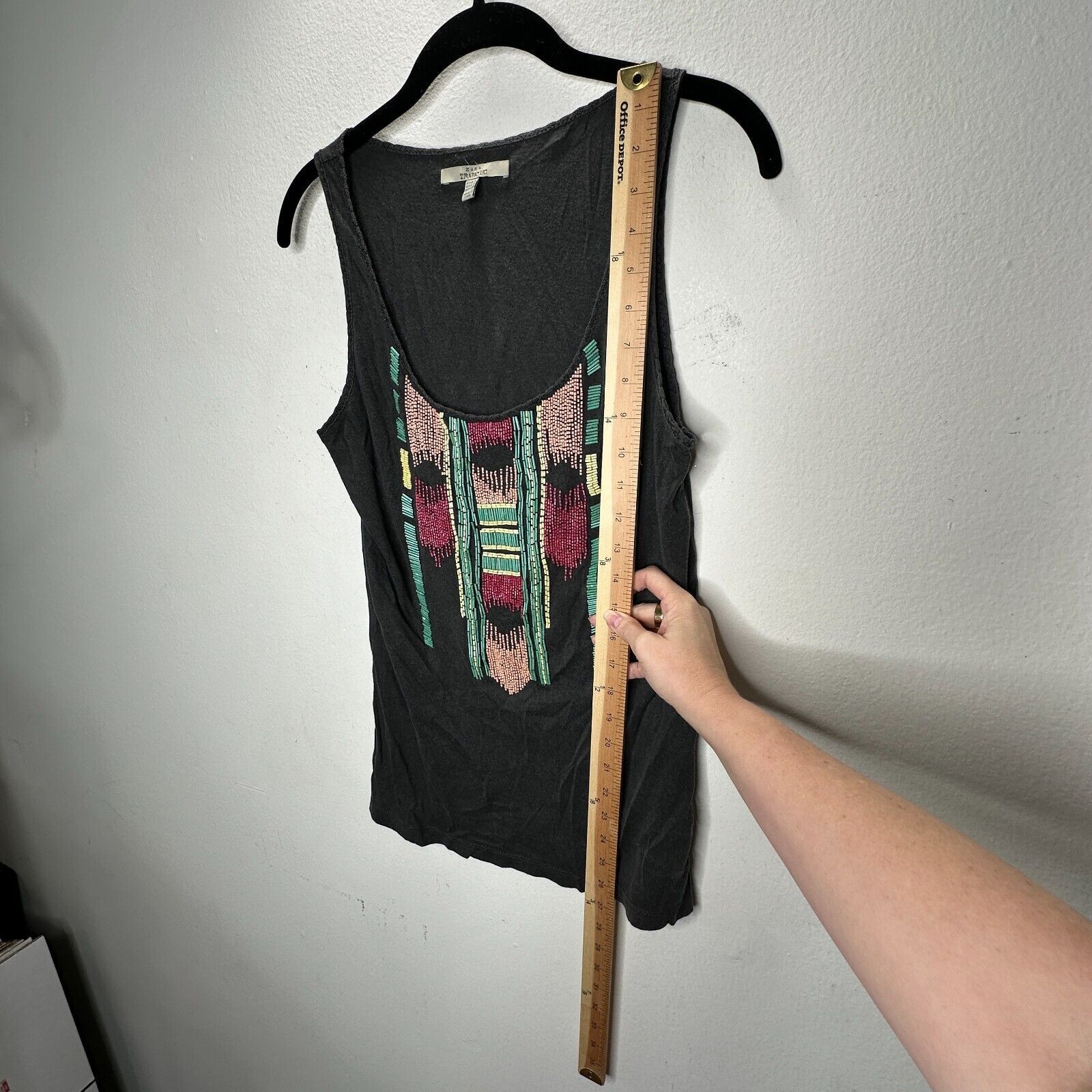 Zara Zara Trafaluc Gray Multicolor Beaded Aztec Design Top SM Size S / US 4 / IT 40 - 9 Thumbnail