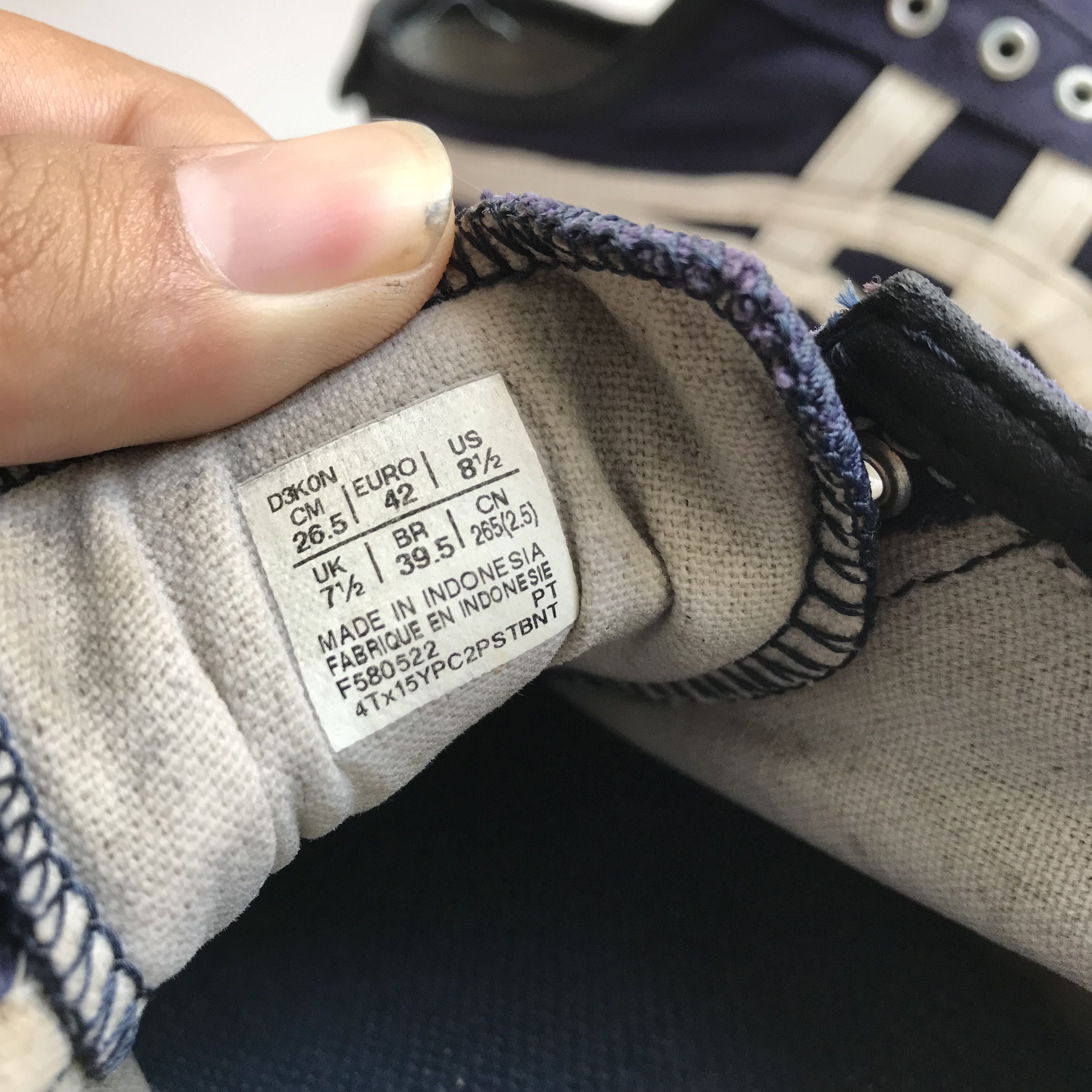 Onitsuka Tiger Onitsuka Tiger Navy Blue White line sneakers trainners Japan Size US 8.5 / EU 41-42 - 9 Thumbnail