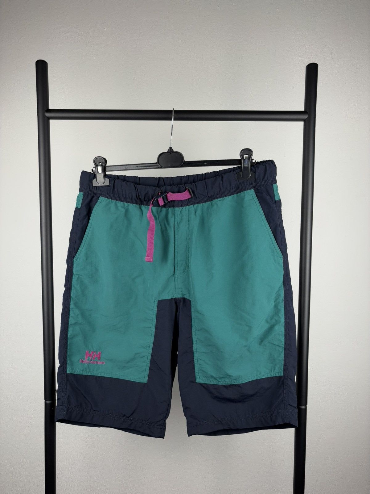 Helly Hansen Helly Hansen outdoor shorts size L Size US 34 / EU 50 - 1 Thumbnail
