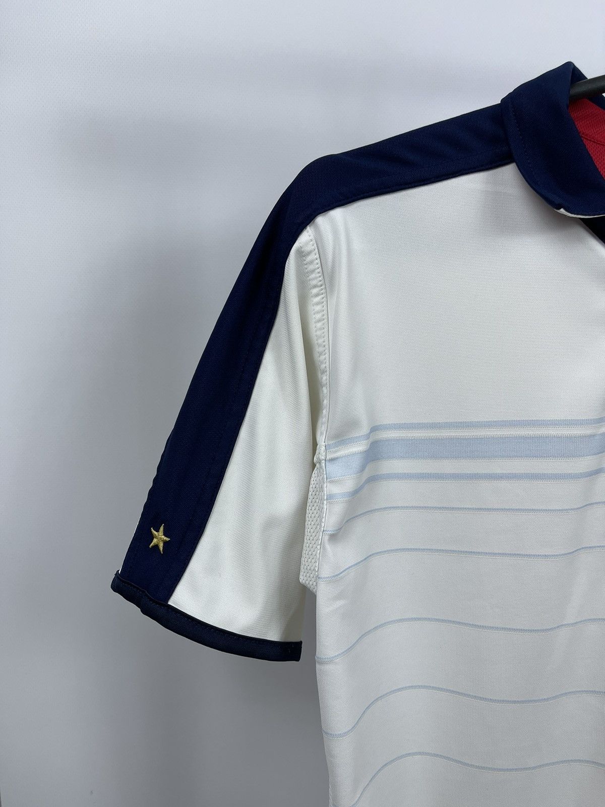 Umbro × Vintage England 2003/2005 Home Football Shirt Umbro Jersey Size S Size US S / EU 44-46 / 1 - 3 Thumbnail