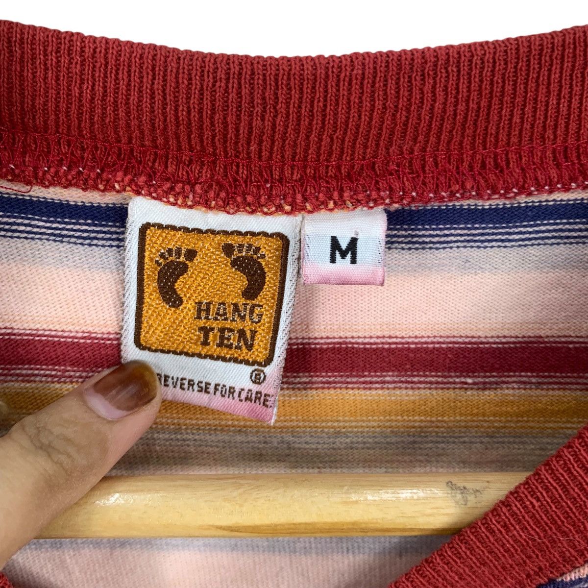 Hang Ten Vintage 90s HANG TEN SURF Made In USA Distress Tee Shirt Size US M / EU 48-50 / 2 - 8 Thumbnail