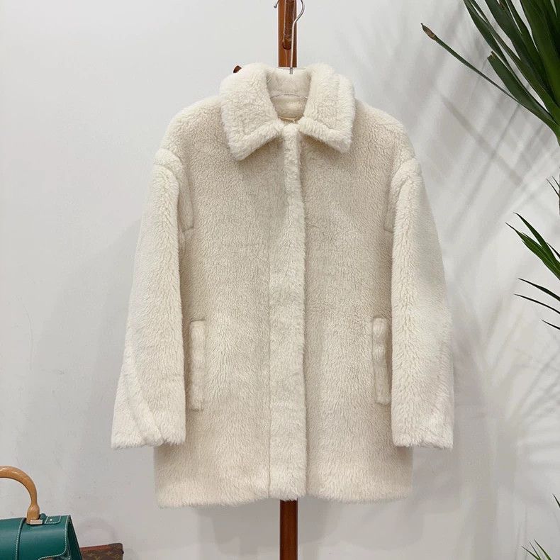 Max Mara Max Mara Teddy Coat Size M / US 6-8 / IT 42-44 - 2 Thumbnail