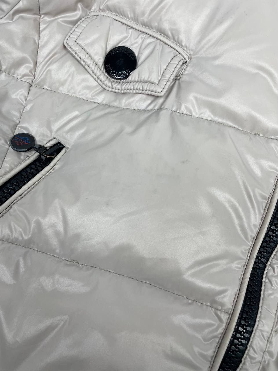 Moncler Vintage Moncler Indre Giubboto Women Puffer Jacket Beige Size XS / US 0-2 / IT 36-38 - 22 Thumbnail