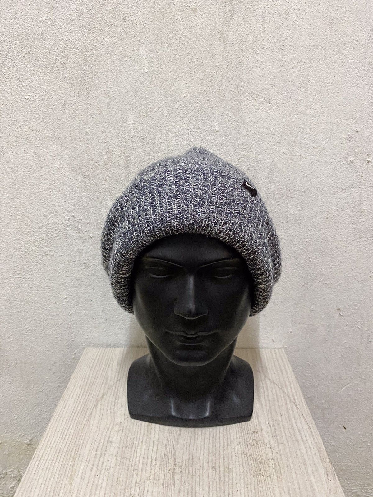 Nike × Vintage Vintage Nike Small Logo Beanie Hat Size ONE SIZE - 2 Thumbnail