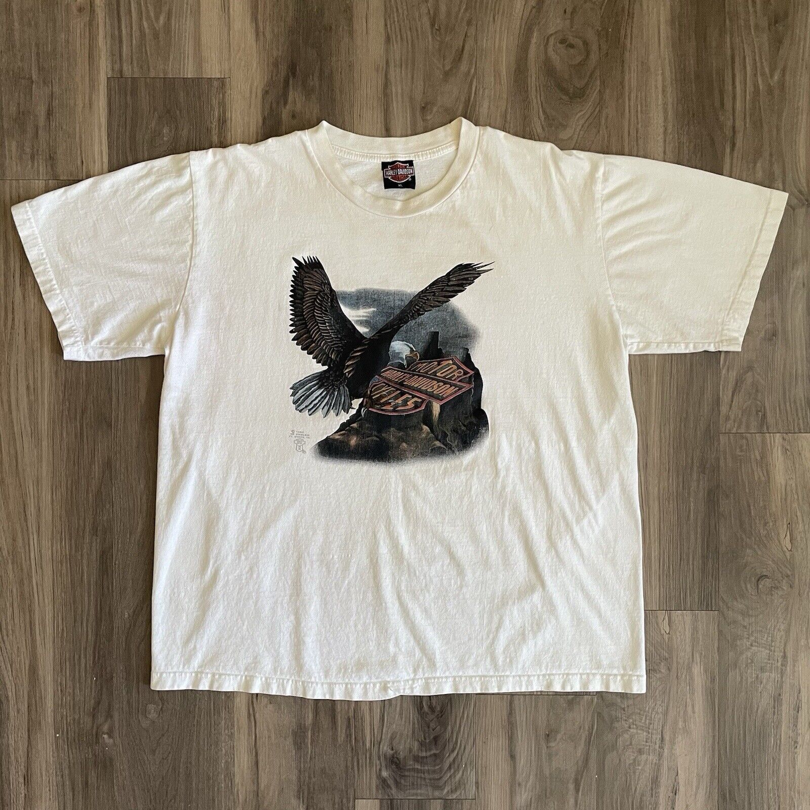 Vintage Harley Davidson 3D Emblem T-Shirt Eagle Rare Size XL