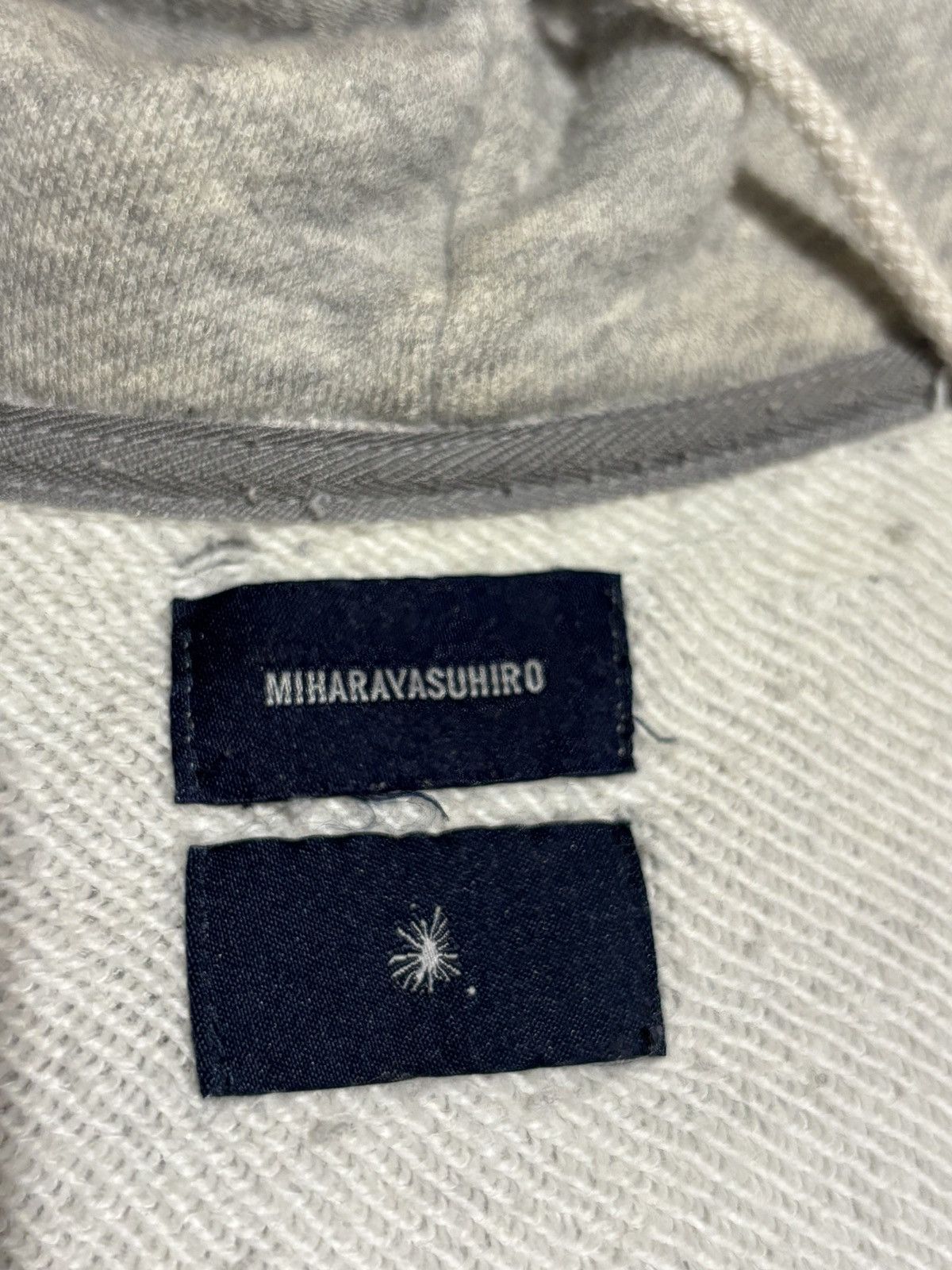 Maison MIHARA YASUHIRO S 46 Mihara Yasuhiro Distressed Zip Hoodie Jacket Gray vtg Size US S / EU 44-46 / 1 - 3 Thumbnail