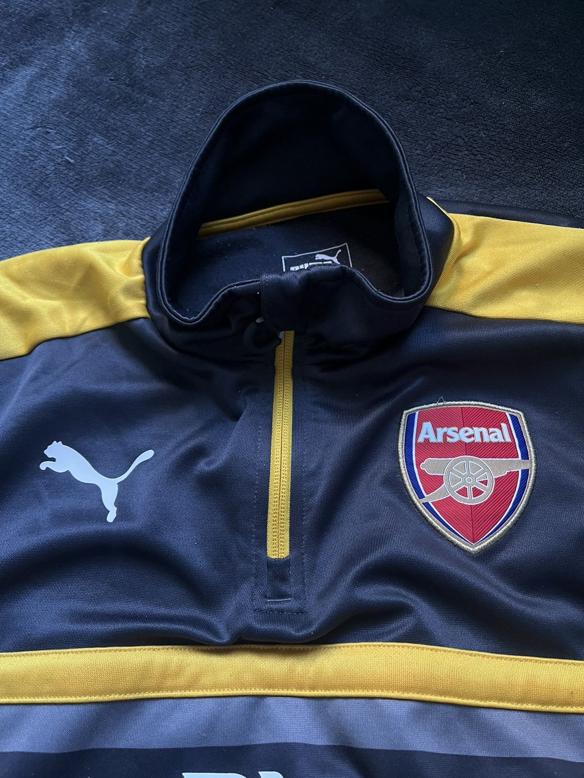 Puma × Vintage 2016-17 Arsenal training Sweatshirt Track Jacket Size US M / EU 48-50 / 2 - 3 Thumbnail