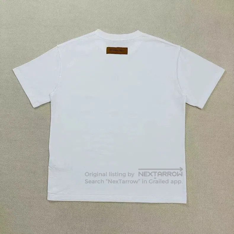 Louis Vuitton Louis Vuitton Embossed Logo Short Sleeve Tee. Size US M / EU 48-50 / 2 - 2 Thumbnail