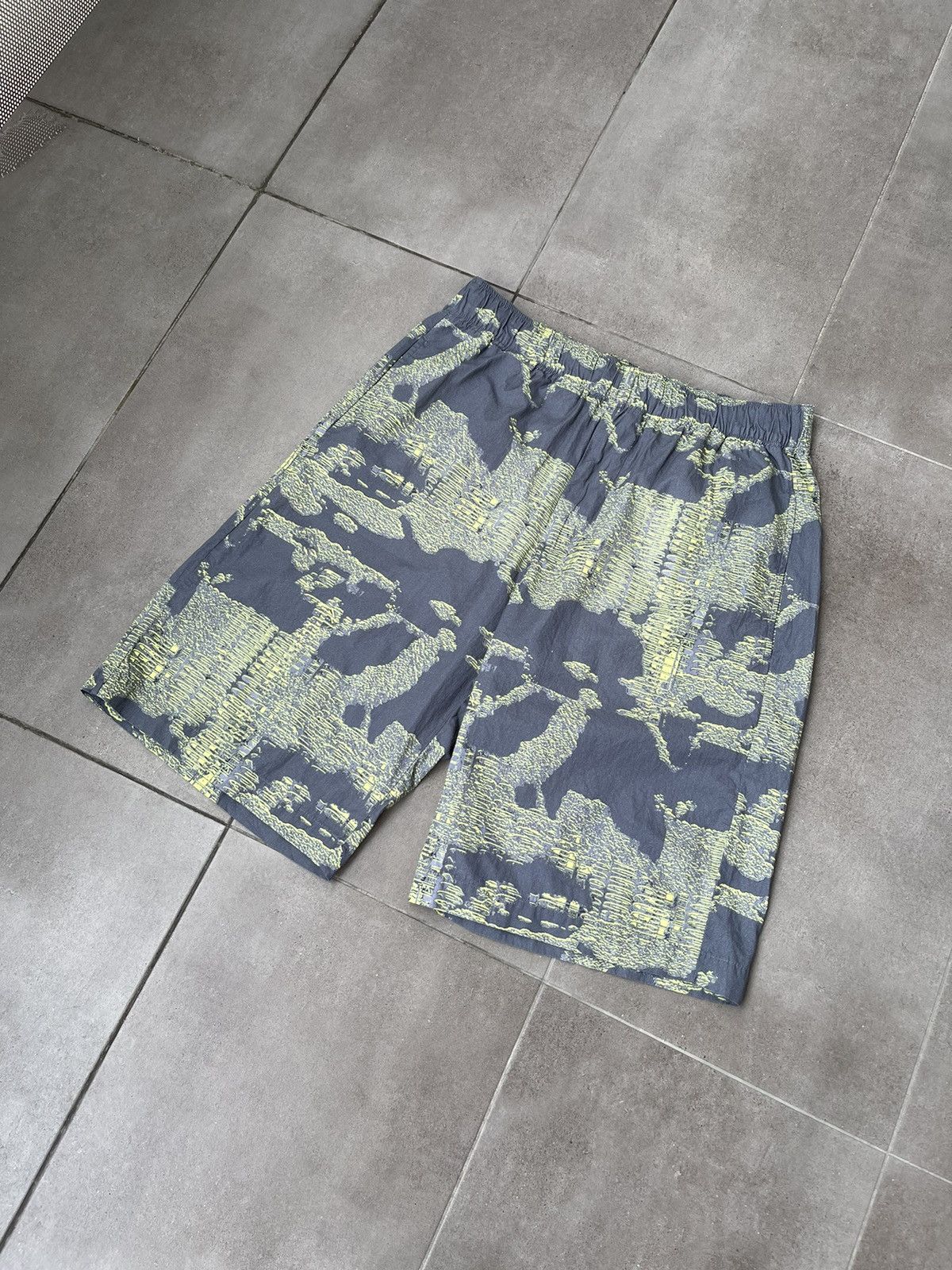 Diesel !DS! SS23 Diesel P-Ferg Camo Track Shorts Size US 32 / EU 48 - 7 Thumbnail