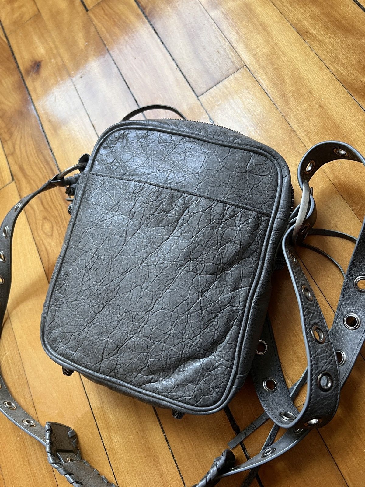 Balenciaga Le Cagole Embellished Textured-Leather Messenger Bag Size ONE SIZE - 9 Thumbnail