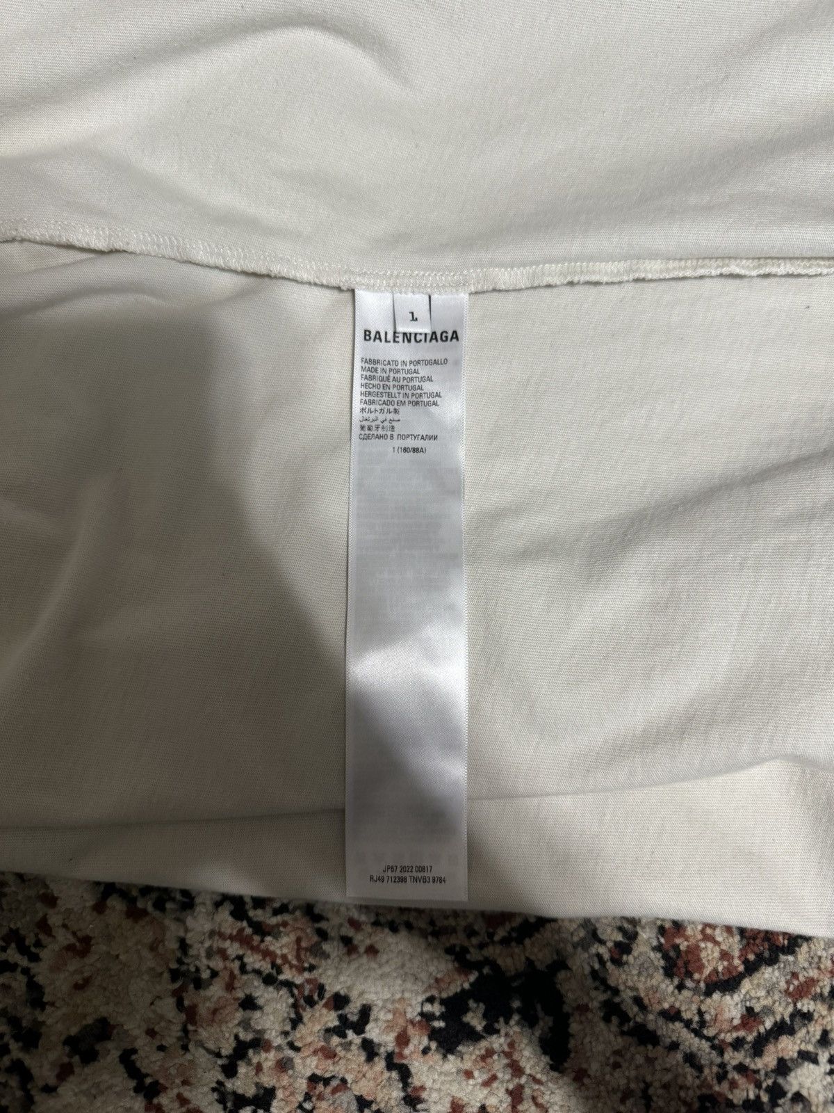 Balenciaga Balenciaga Be Different T-Shirt Size US S / EU 44-46 / 1 - 4 Thumbnail