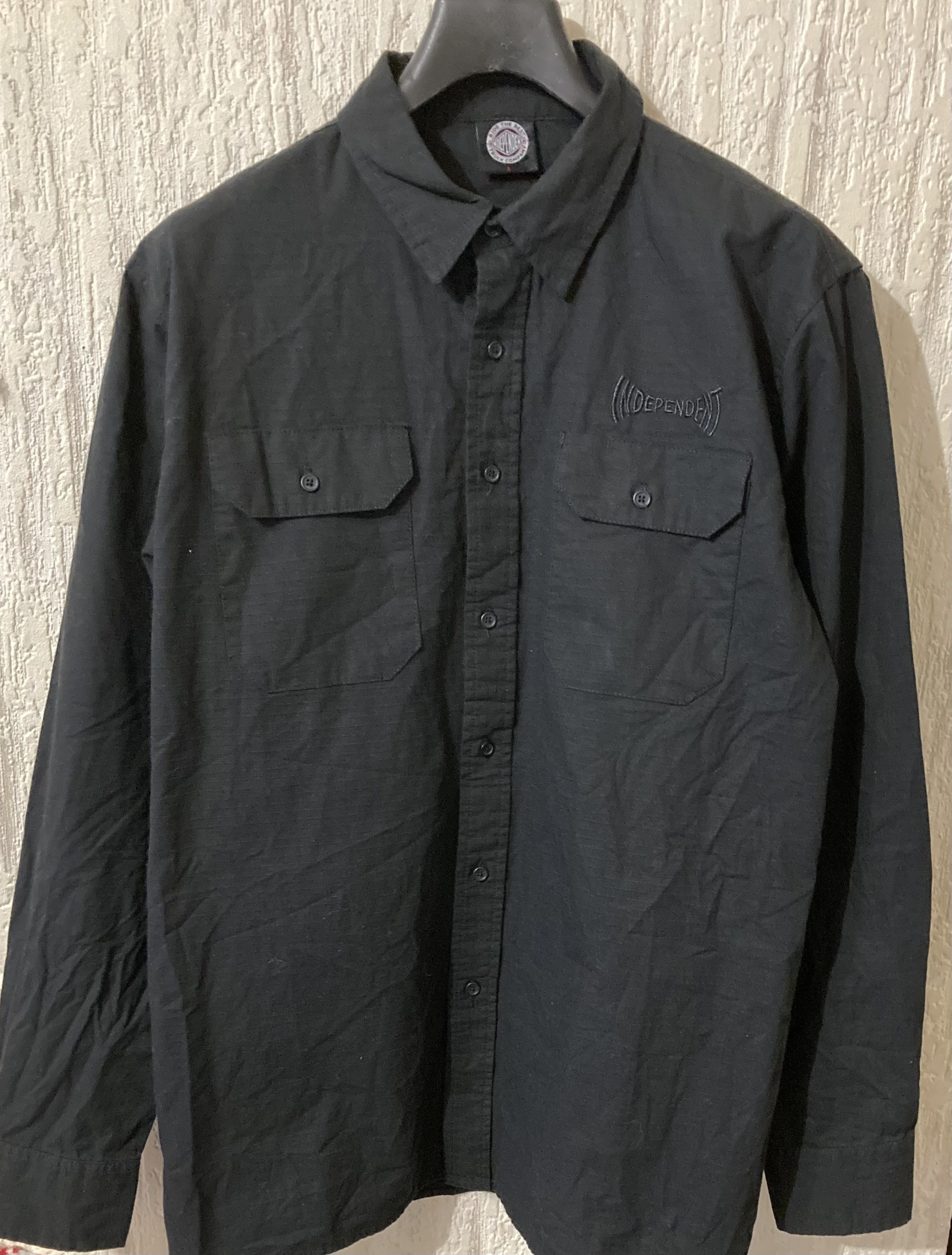 Independent Truck Co. The Independent Surrender regular fit long sleeve shirt Size US L / EU 52-54 / 3 - 7 Thumbnail