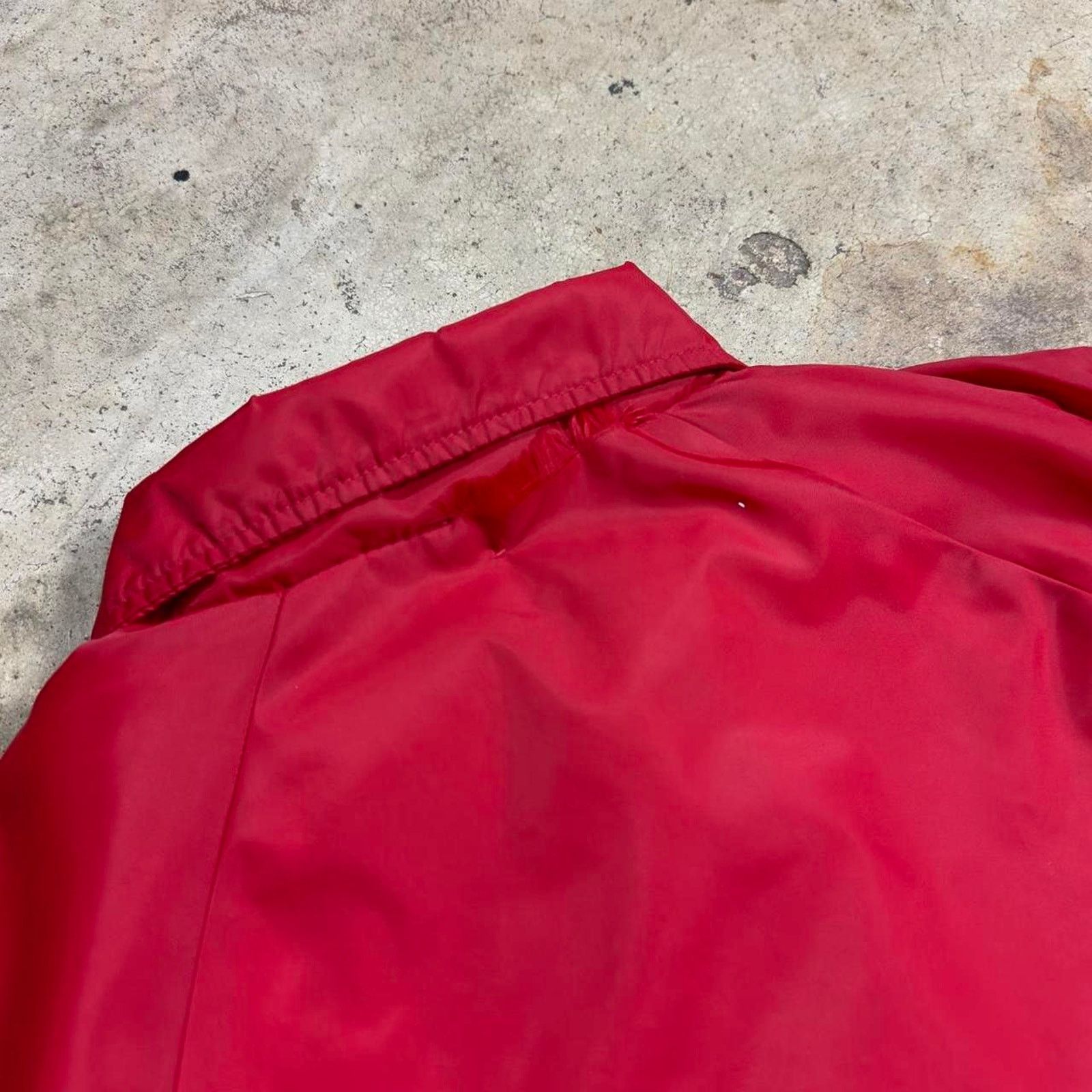 Vintage Vintage University of Alabama 1990's Windbreaker Jacket Size US L / EU 52-54 / 3 - 4 Thumbnail
