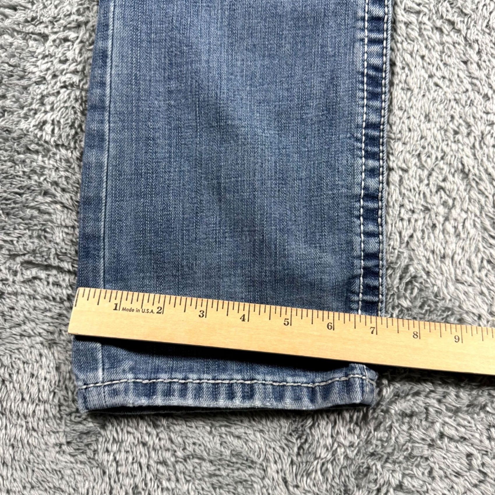 BKE BKE Jake Jeans Straight Leg Medium Wash Western Style embroidered SZ 33x31 Mens Size US 33 - 6 Thumbnail