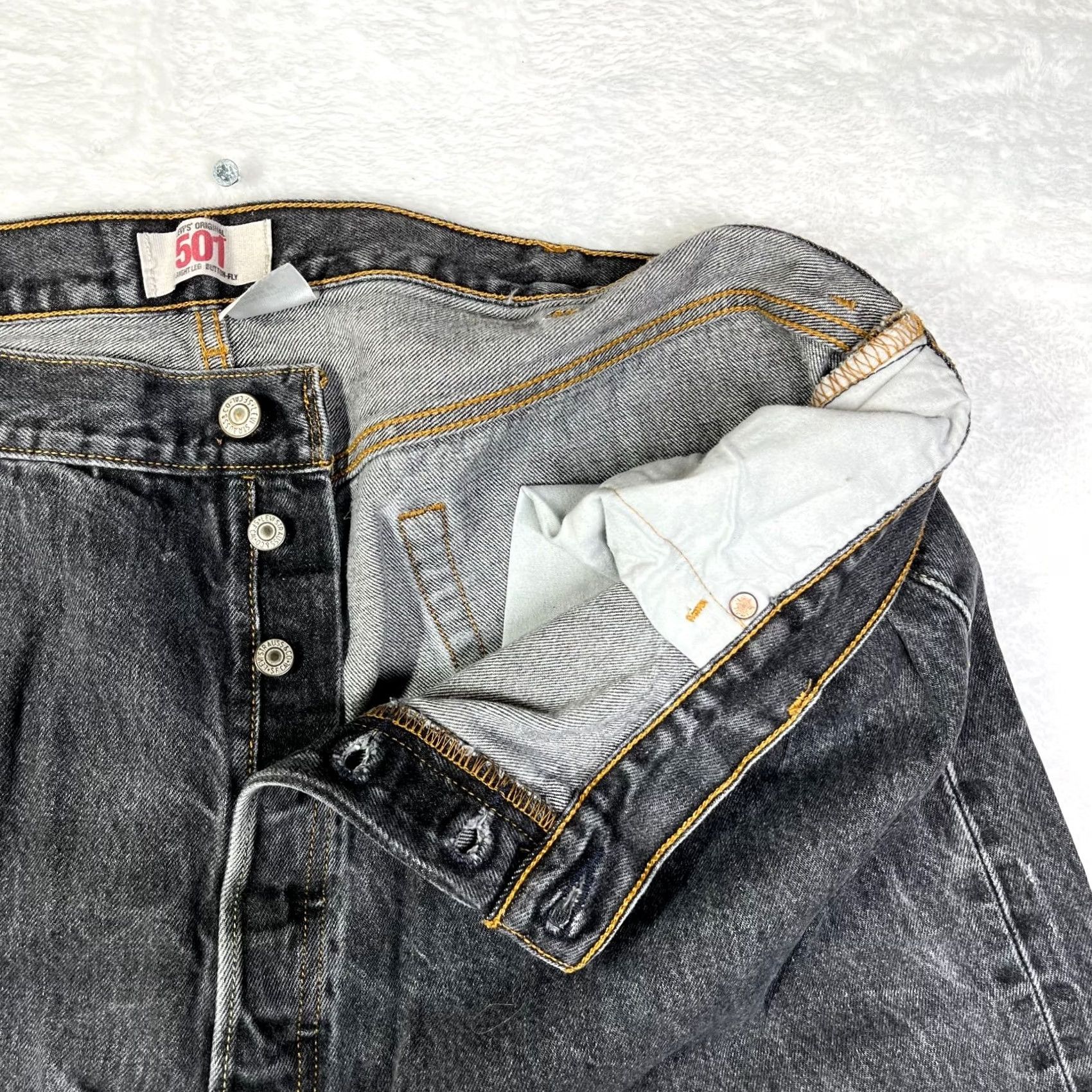 Levi's Levi's Jeans 501 Original Fit Straight Button Fly Gray Denim Distress 46x30 Mens Regular 501 USA 30" Rise 46" Waist Size US 30 / EU 46 - 4 Thumbnail