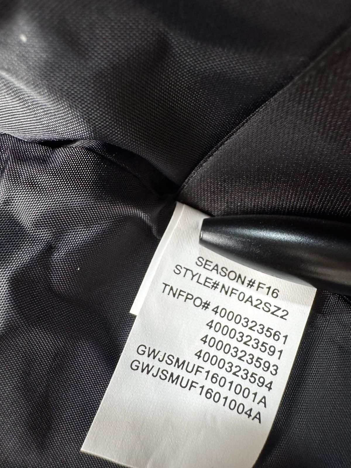 Supreme × The North Face Supreme tnf mountain light jacket Size US L / EU 52-54 / 3 - 10 Thumbnail