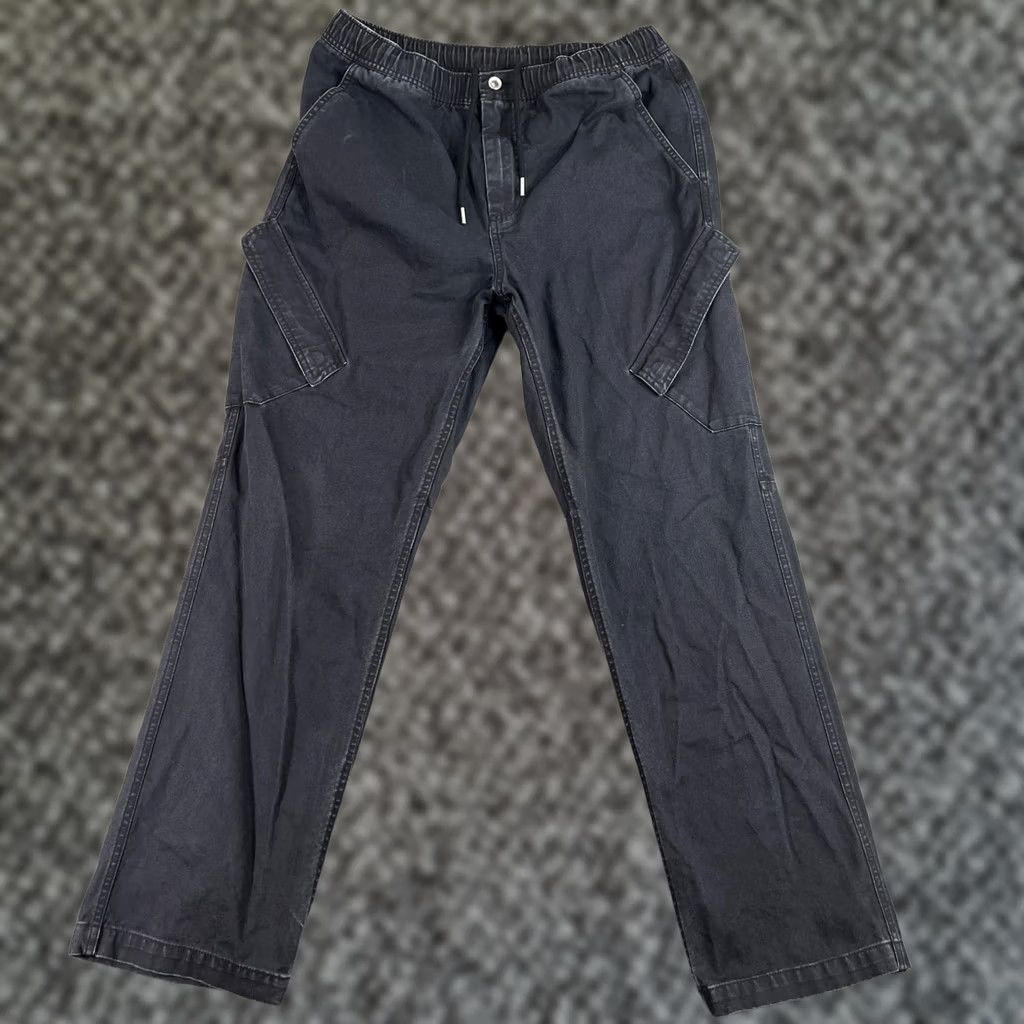 Nike Nike Air Jordan Essentials Chicago Trousers Mens Medium Black Cargo Pants 90s Logo Collection Regular Fit Size US 31 - 1 Thumbnail