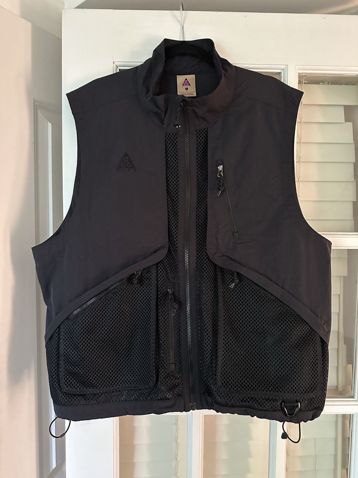 Nike Nike ACG Vest Black Size Large | Grailed Nike Nike ACG Vest Black Size Large | Grailed