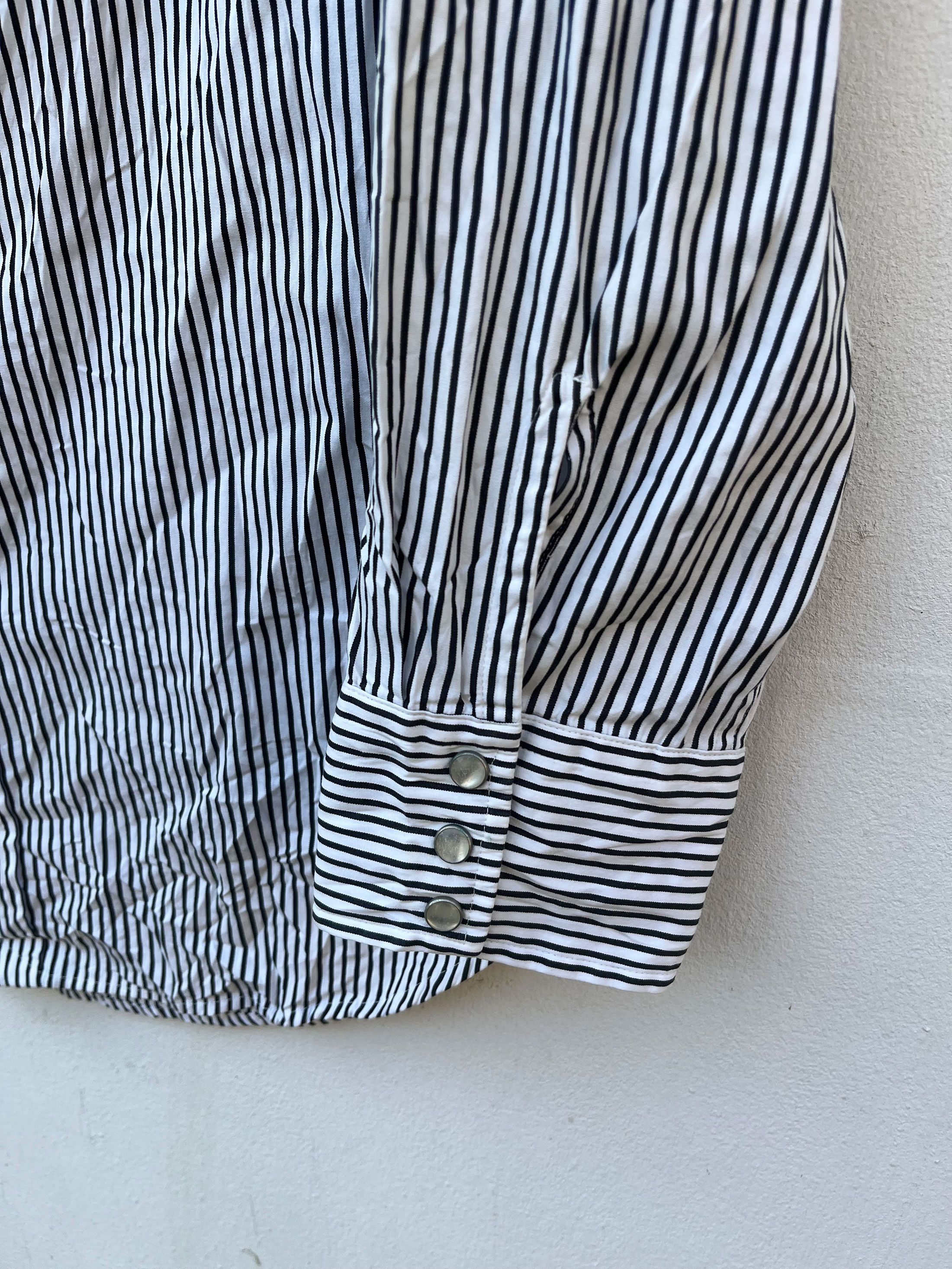 Polo Ralph Lauren Polo Ralph Lauren Vertical Striped Pearl Snap Western Shirt Size US L / EU 52-54 / 3 - 3 Thumbnail