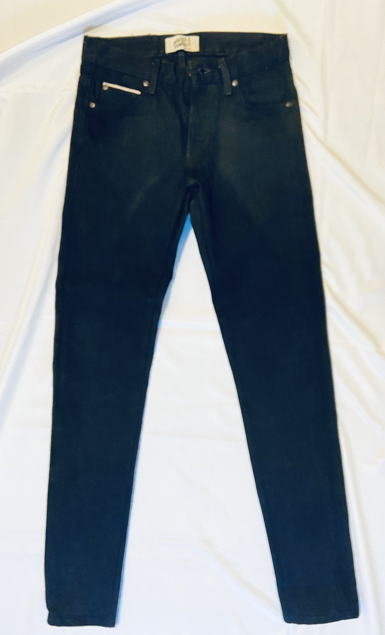 image of Naked Famous Super Guy 14 Oz Japan Heritage Slevedge in Black, Men's (Size 31)