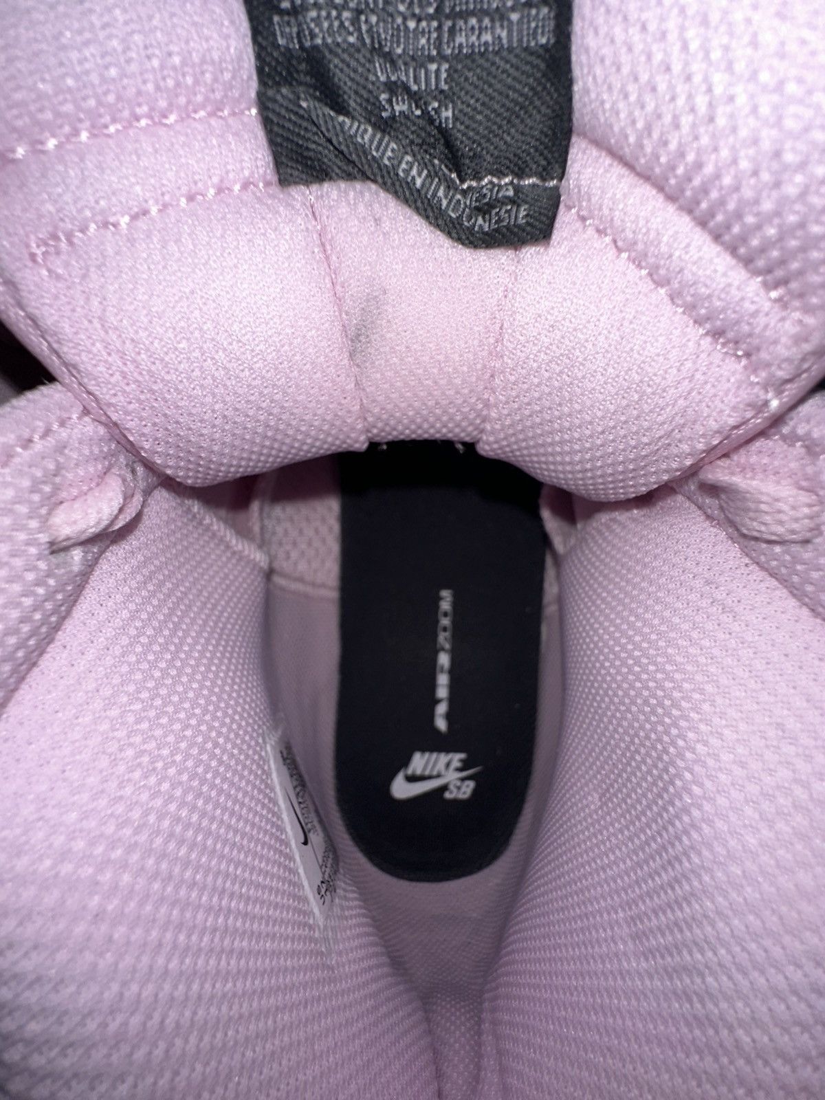 Nike Nike SB Zoom Blazer Mid Pink Size US 12 / EU 45 - 9 Thumbnail