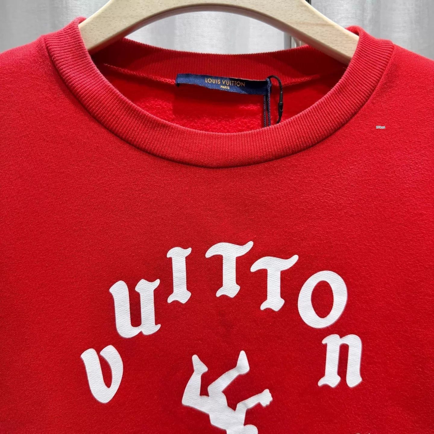 Louis Vuitton Red Long-Sleeve Rockers Print Sweatshirt XS Size US XS / EU 42 / 0 - 3 Thumbnail