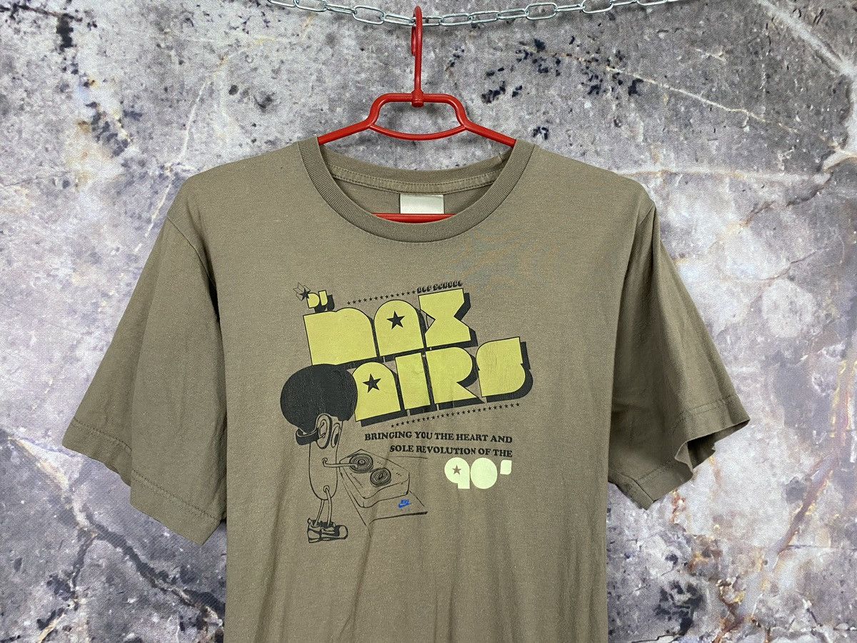 Nike × Vintage Men’s Nike Max Airs 90’ T Shirt Vintage Size Small Size US S / EU 44-46 / 1 - 2 Thumbnail