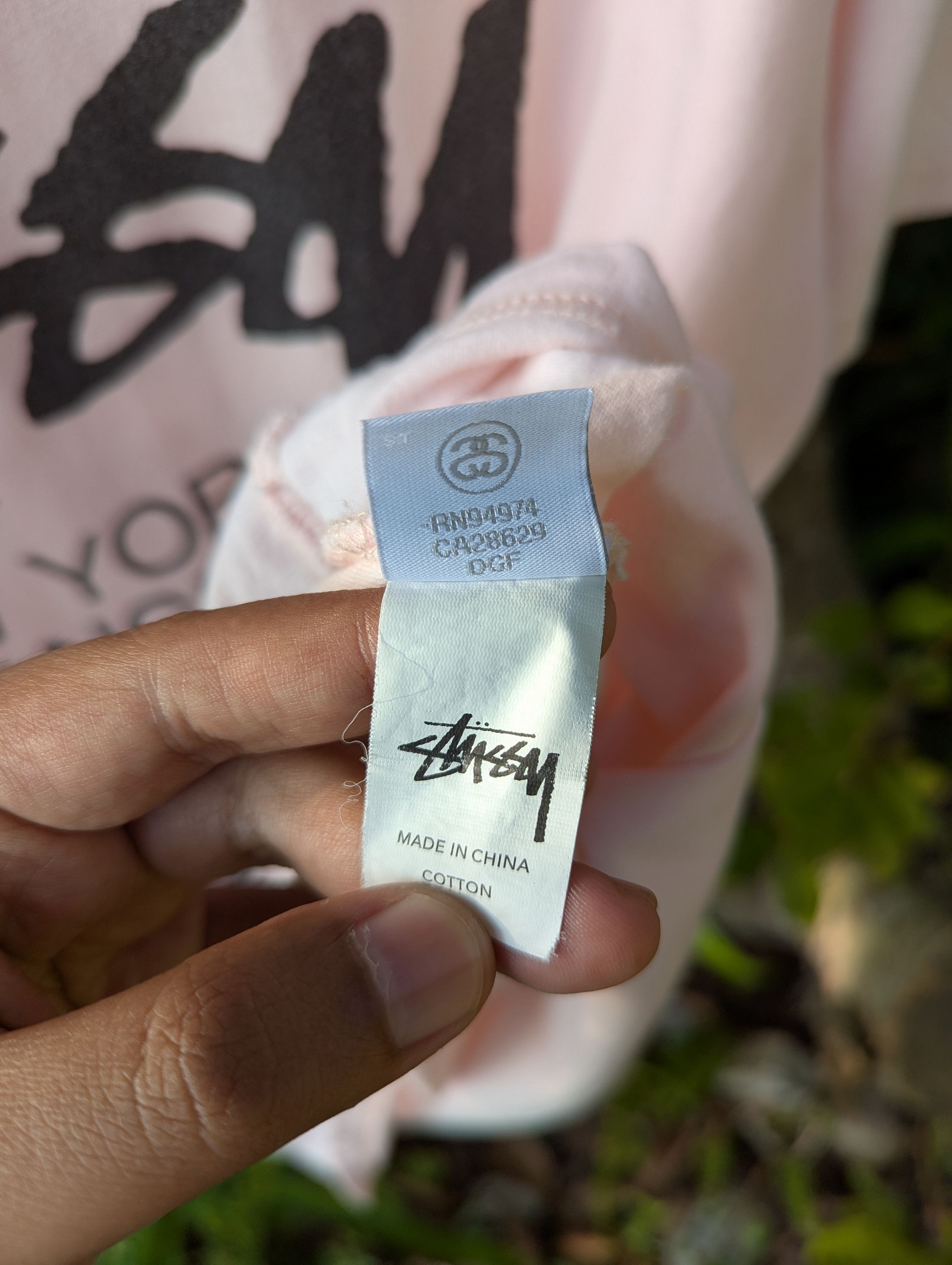 Stussy VINTAGE Y2K STUSSY TOUR TSHIRT Size US M / EU 48-50 / 2 - 7 Thumbnail