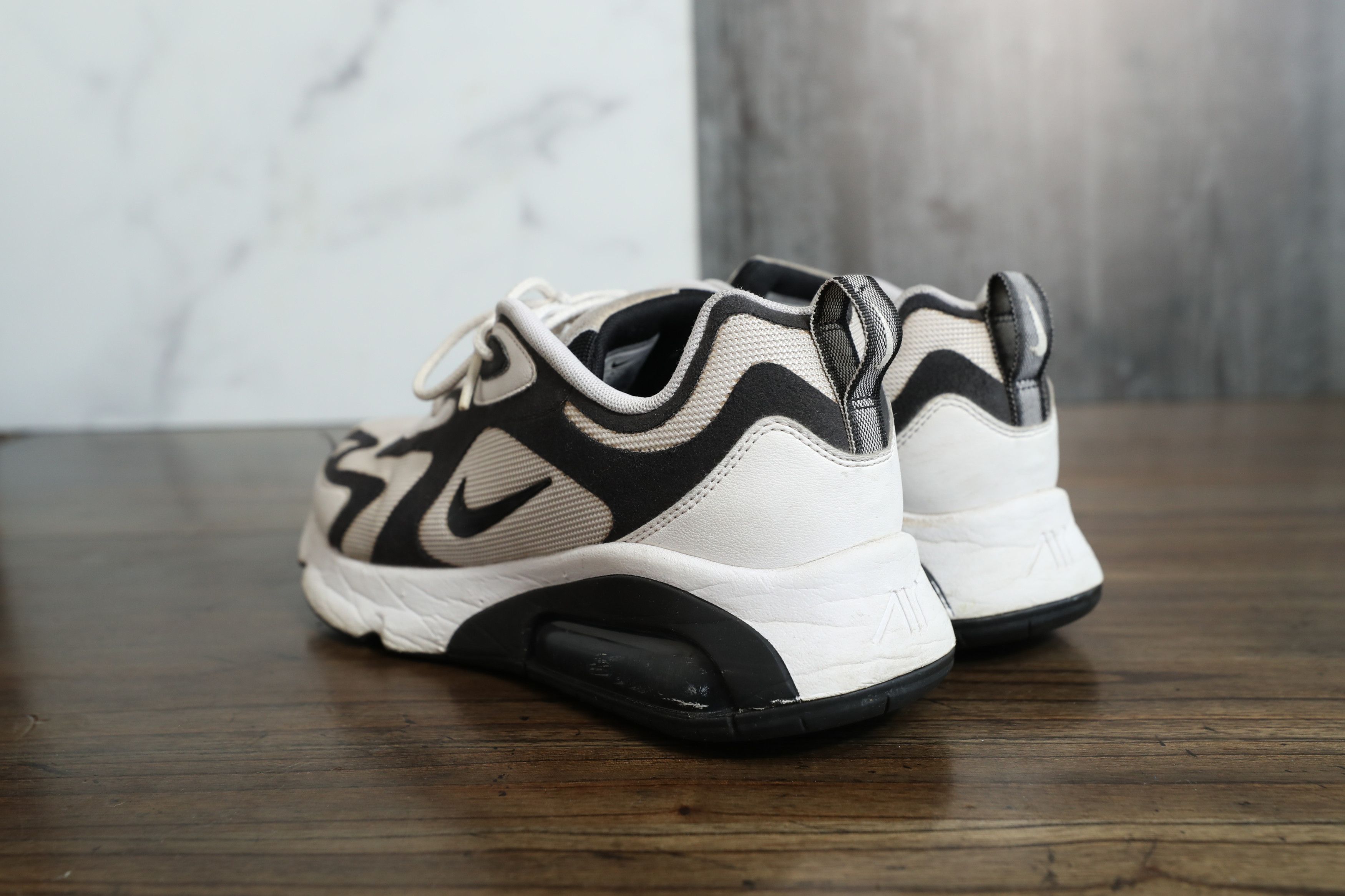 Nike Nike Air Max 200 'White Anthracite' (10) Size US 10 / EU 43 - 2 Thumbnail